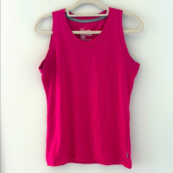 Nike Pink Dri-Fit Cotton Tee Size M - Picture 1 of 7